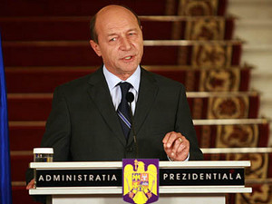 Imaginea articolului Romanian President Backed By Democrat Liberals For Second Term As Independent