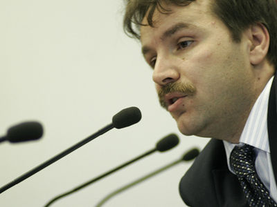 Imaginea articolului Romanian Parliament Committees Thumb Down Proposed Health Minister