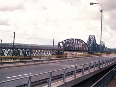 Imaginea articolului Romanian Transport Min Introduces Crossing Passes On Two Bridges Over Danube