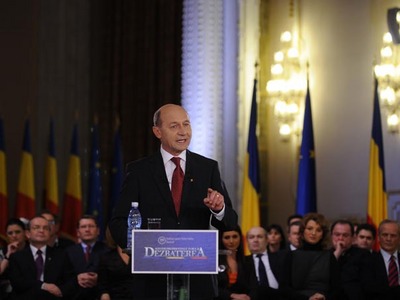 Imaginea articolului Romanian Presidential Candidates Debate National Security Concepts
