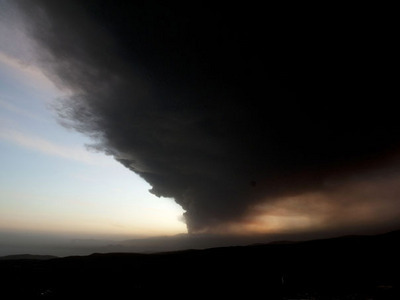 Imaginea articolului Volcanic Ash Plume Over Western Romania, Air Space Stays Open