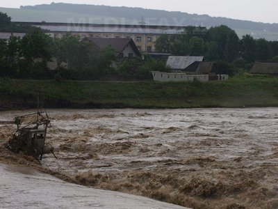 Imaginea articolului Maximum Flood Alert Extended Until Wednesday Afternoon For E Romania Riversflood a