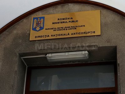 Imaginea articolului Romanian Prosecutors Indict 62 More Border Police Officers For Corruption