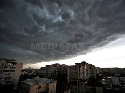 Imaginea articolului Eastern Half Of Romania Under Yellow Code For Rainstorms, Hail Until Saturday