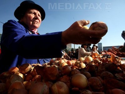Imaginea articolului Small Romanian Vegetable, Fruit Producers To Pay Income Taxes
