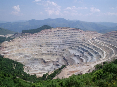 Imaginea articolului Cupru Min Will Pay Current Mining Royalties Until Romania Changes Tax
