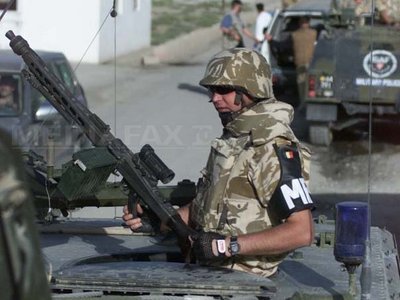 Imaginea articolului Romania Reduces Armed Forces To Participate In Missions Abroad In 2013 To 3,390 Troops
