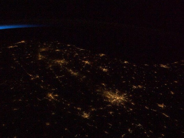 Imaginea articolului IMAGINE ULUITOARE : Dimineaţa în spaţiu. Prima rază a zorilor, surprinsă de un astronaut NASA - FOTO, VIDEO