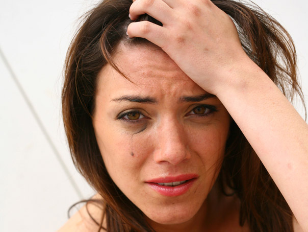 Imaginea articolului 13 lucruri mai puţin cunoscute despre lacrimi. Ce sunt acestea şi de ce plângem