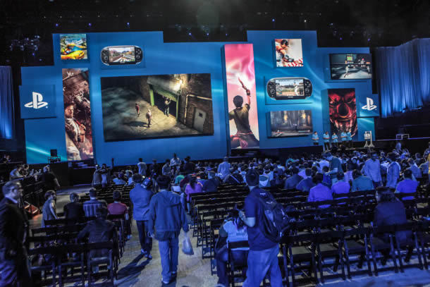 Imaginea articolului Conferinţa PlayStation la E3. Gamerii aşteaptă nerăbdători căştile virtuale Playstation - VIDEO