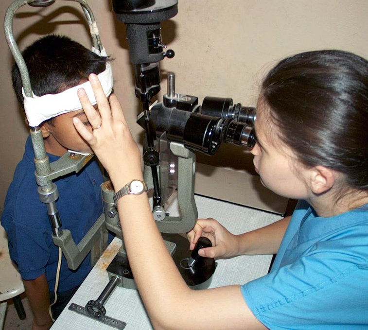 Imaginea articolului Primaria Municipiului Bucureşti: Consultaţii oftalmologice gratuite pentru copii pe toată perioada verii