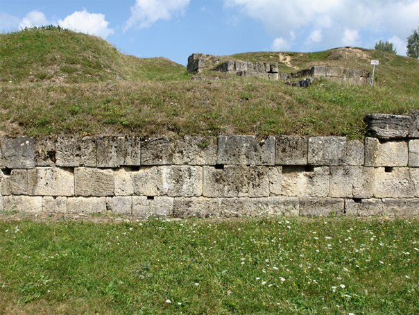 Imaginea articolului Cel mai mare proiect arheologic din ţară, restaurarea cetăţilor dacice din Munţii Orăştiei