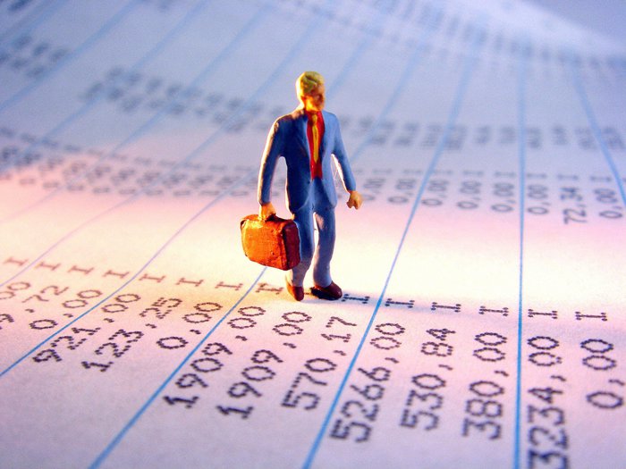 Bursa de la Bucureşti creşte cu peste 1% în deschiderea de joi, după noile semnale privind formarea guvernului: Nuclearelectrica avansează cu 4%, OMV Petrom cu 3% şi Romgaz cu 2%