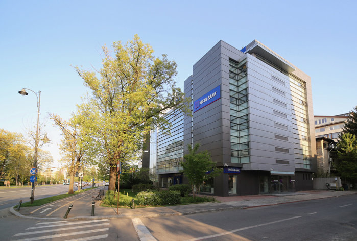 Vista Bank finalizează achiziția Investimental, casa de brokeraj fondată de Sacha Dragic, acționarul principal al Superbet. Banca își extinde astfel prezența pe piețele de capital