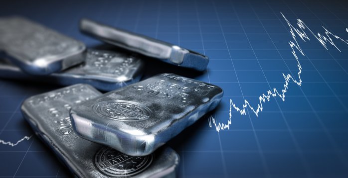 Preţul argintului s-a prăbuşit cu peste 50% de la maximul istoric din ianuarie. Ce semnal transmite declinul despre starea economiei globale?