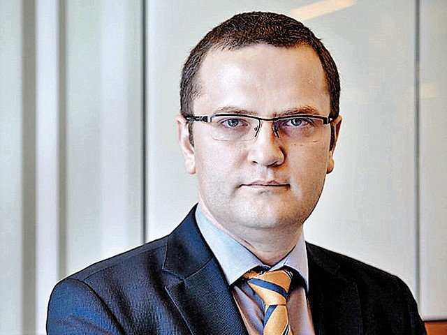 Grupul bancar olandez ING lansează platforma de discount DealWise. De proiect se va ocupa Ştefan Radu, care lucrează pentru ING de 20 de ani 