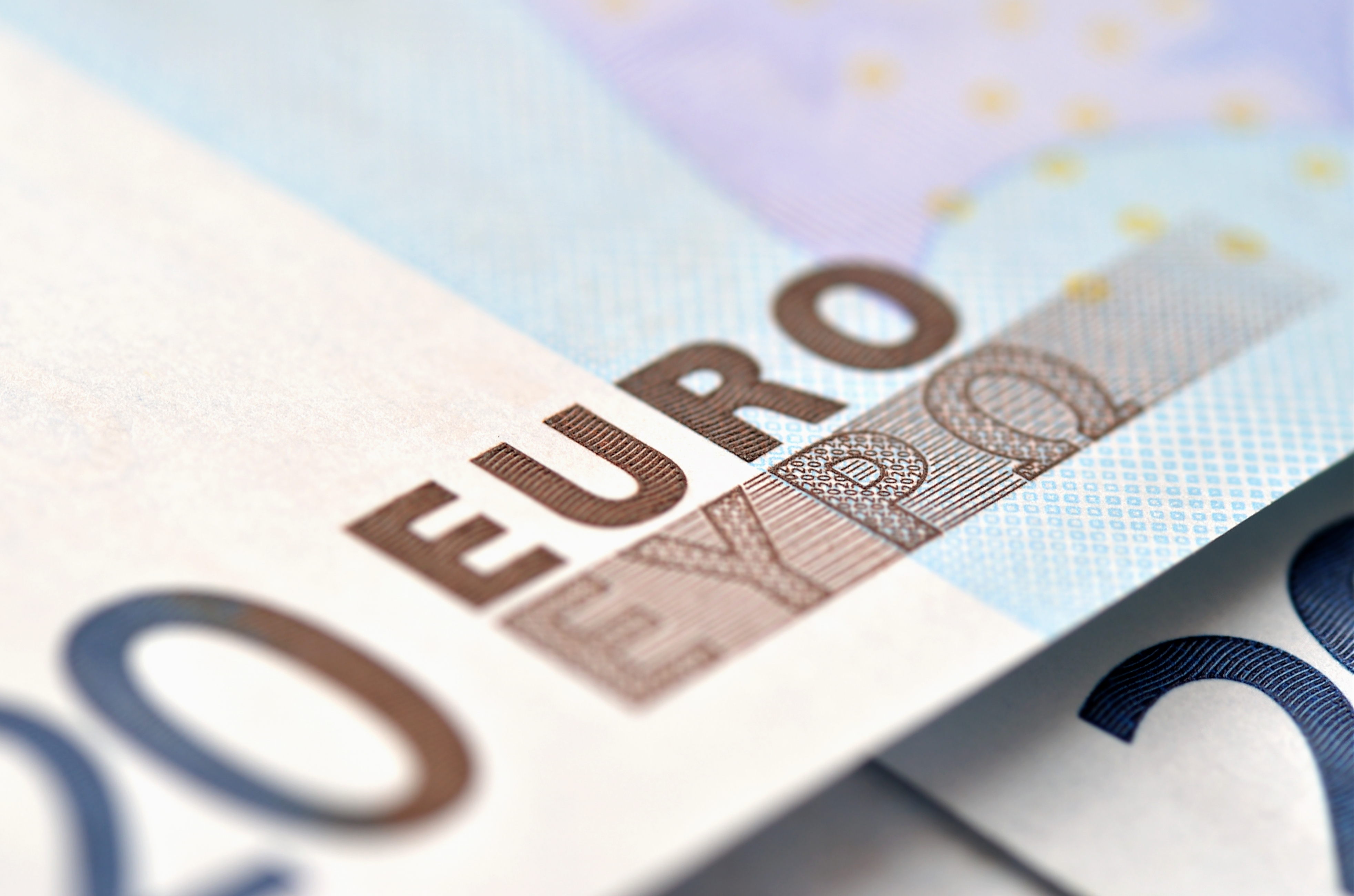 Banca Centrală Europeană se transformă într-o „bad bank” a zonei euro prin măsurile de stimulare a economiei