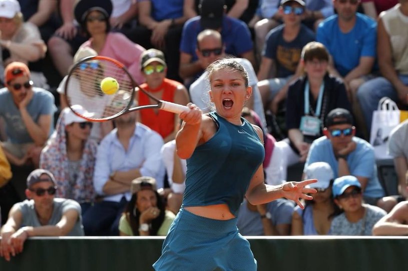 Simona Halep, prima declaraţie după ce a zdrobit-o pe Muguruza în semifinale la Roland Garros