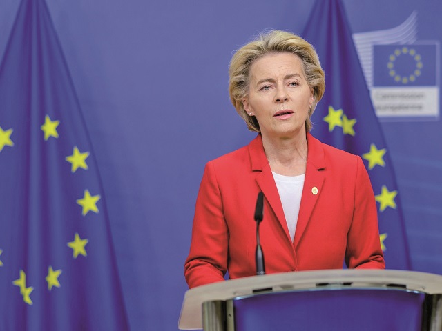 Ursula von der Leyen, şefa Comisiei Europene, vrea ca blocul european să încurajeze şi să subvenţioneze industria de apărare
