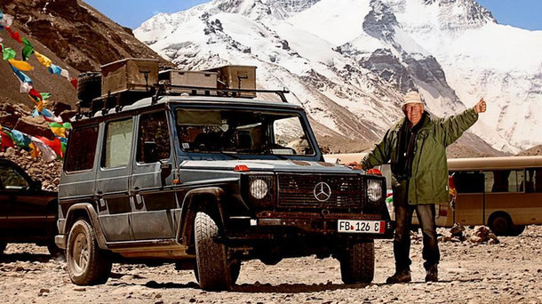 Călătoria vieţii cu un Mercedes-Benz: 26 de ani, aproape 1 milion de kilometri şi 215 ţări