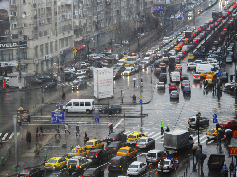 Regimul de circulaţie al maşinilor în Bucureşti după apariţia Taxei Oxygen