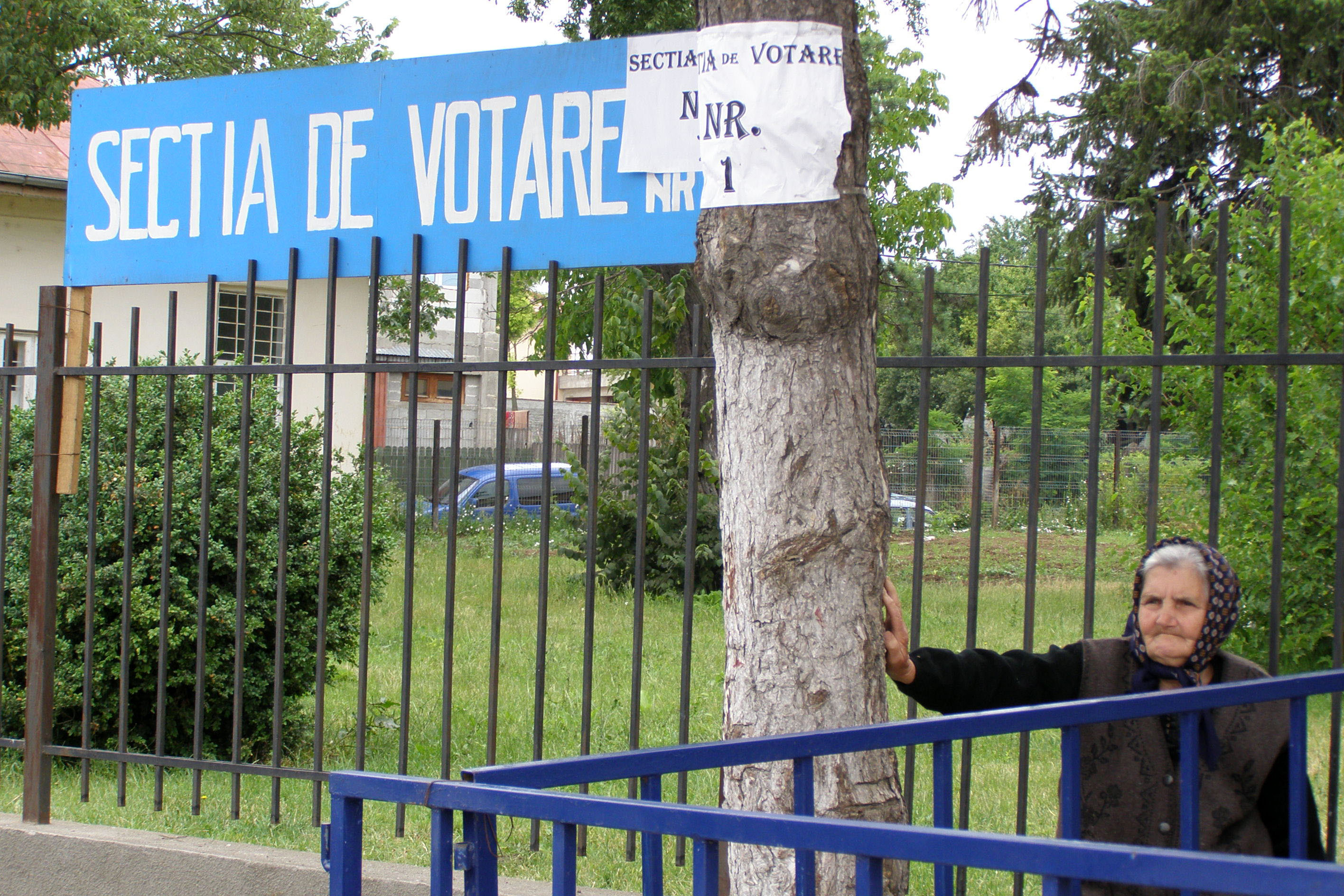 De ce nu mai ies românii la vot? Dilema candidatului înainte de alegeri: „Eu am făcut eforturi, dar nu am reuşit să-i conving”