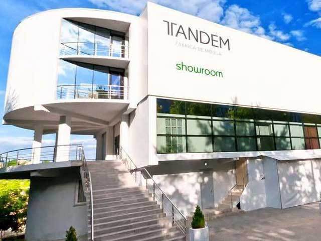 Producătorul de mobilă TANDEM  a deschis la Iaşi cel de-al şaptelea magazin de pe piaţa locală