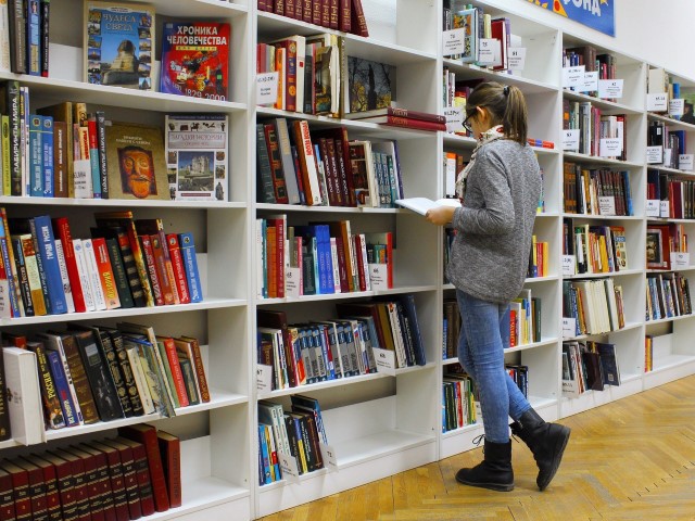 Proiect european de 17,8 mil. lei pentru modernizarea şi digitalizarea bibliotecilor din judeţul Maramureş