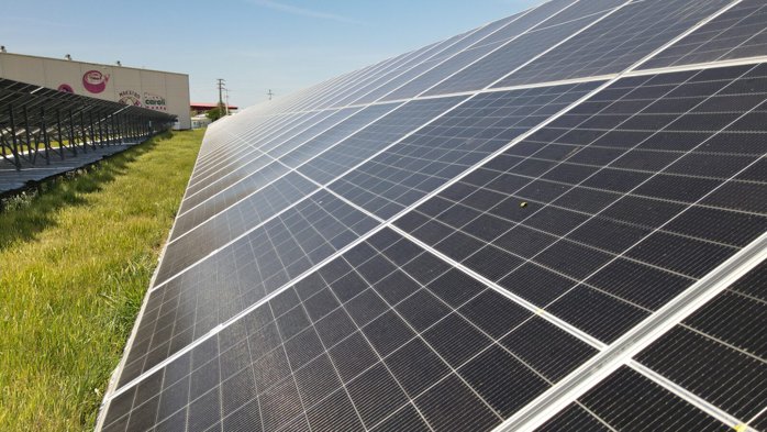 Primăria Sibiu investeşte 28 mil. lei într-un parc fotovoltaic de 4,8 MW