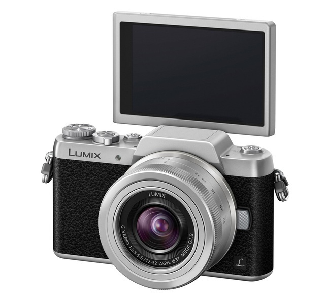 Panasonic Lumix DMC-GF7, un aparat foto mirrorless cu design retro şi opţiuni pentru selfies
