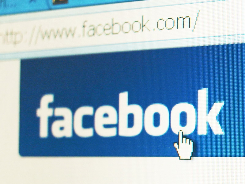 Un News Feed mai curat: Facebook va marca şi penaliza ştirile fictive şi concursurile frauduloase