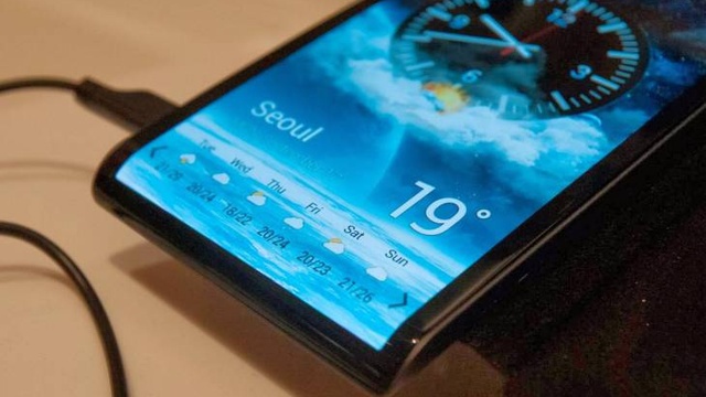 Samsung va lansa un sistem de plăţi alături de Galaxy S6