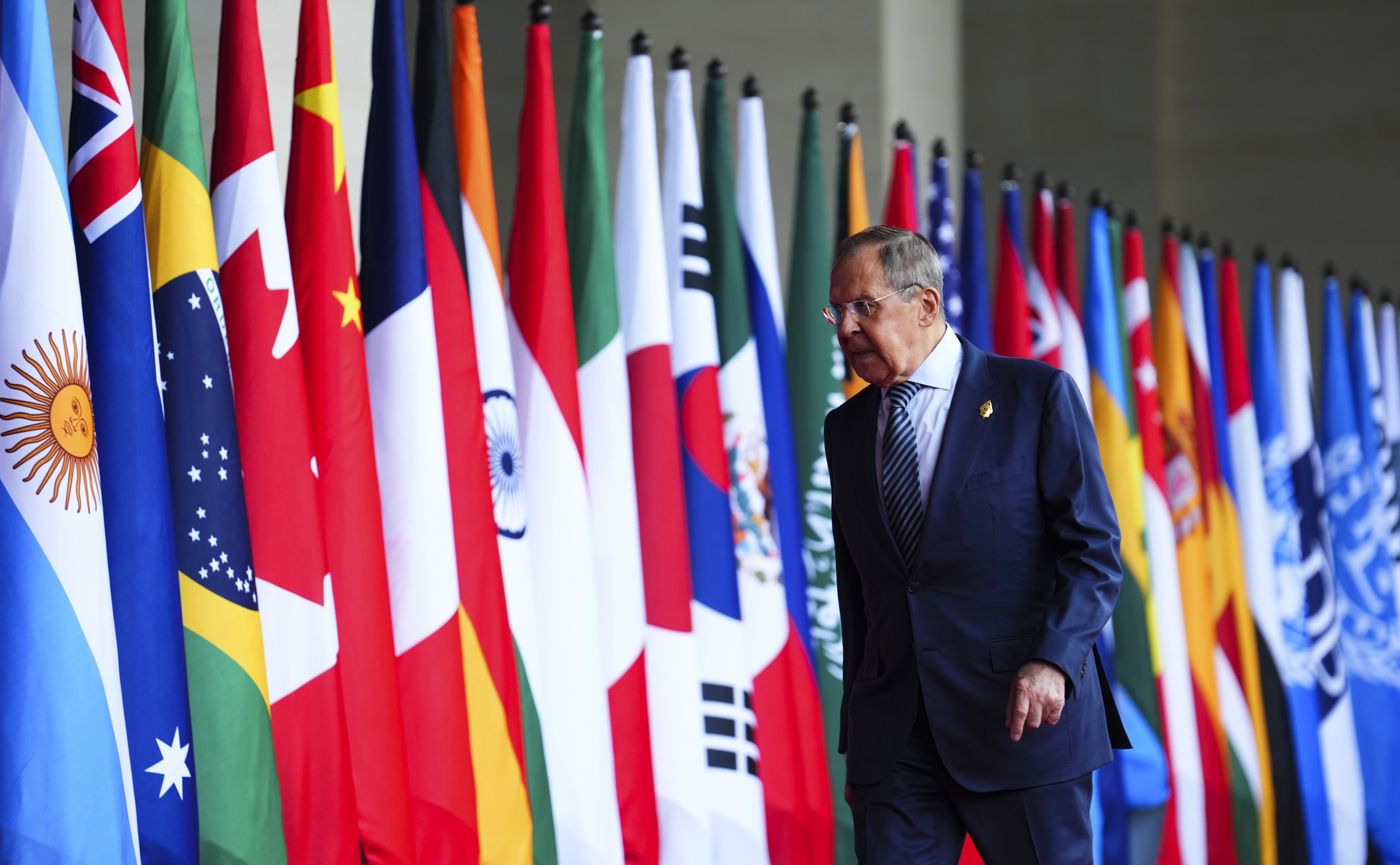 Lavrov se declară încrezător. Rusia, aproape de un acord după ce UE şi SUA au făcut promisiuni 