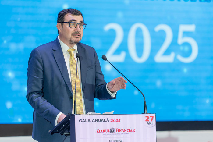 Vine Gala ZF 2026. Iată discursul lui Sorin Pîslaru, redactor şef ZF, de la gala din 2025. „România are nevoie azi de un purtător de steag! Dincolo de alinierea de business, de competenţe şi de obiective, o organizaţie nu funcţionează dacă nu vede steagul