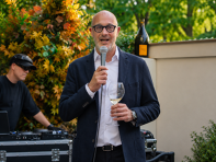 Interviu cu Didier Mariotti, cel care creează şampania Veuve Clicquot: „Vrem să avem câte un vin potrivit pentru fiecare colţ al lumii. Poate că este mai bine să consumăm băuturi mai rar şi de calitate” GALERIE FOTO