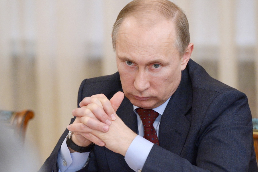 Rusia este pregătită pentru o prăbuşire „catastrofală” a preţului petrolului, care este „perfect posibilă” 