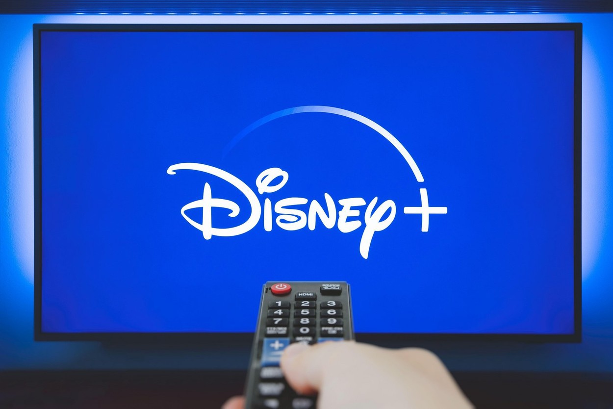 Disney majorează preţurile pentru serviciile de streaming cu până la 27%