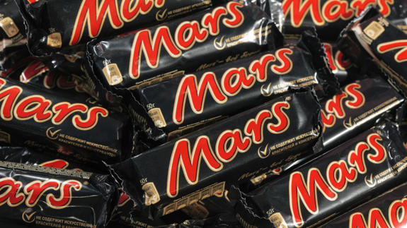 Oferta de achiziţie de 662 de milioane de dolari a Mars face ca acţiunile Hotel Chocolat să crească cu 160%