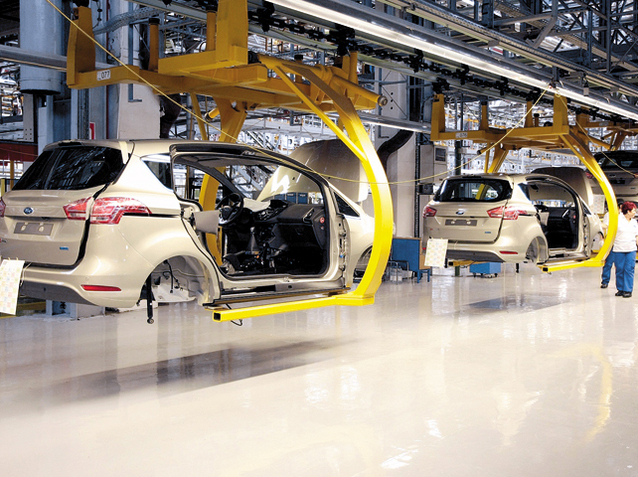 Brassai: Cinci sute de maşini Ford B-max sunt produse în fiecare zi la fabrica de la Craiova