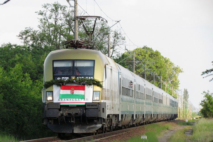 Compania feroviară naţională a Ungariei produce primele vagoane după o pauză de 19 ani