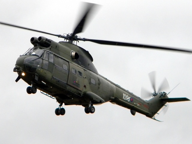 Eurocopter România a modernizat 20 de elicoptere Puma pentru Forţele Aeriene Britanice