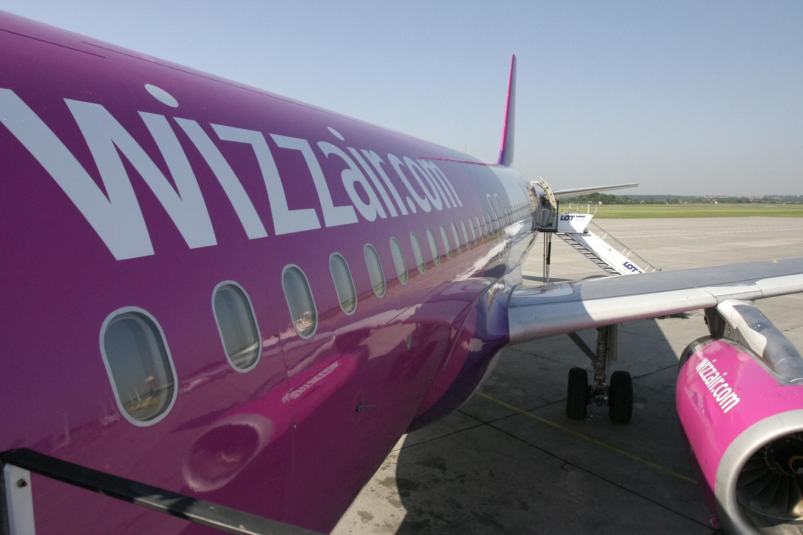 Wizz Air introduce din iulie patru noi curse aeriene de pe Aeroportul din Cluj-Napoca