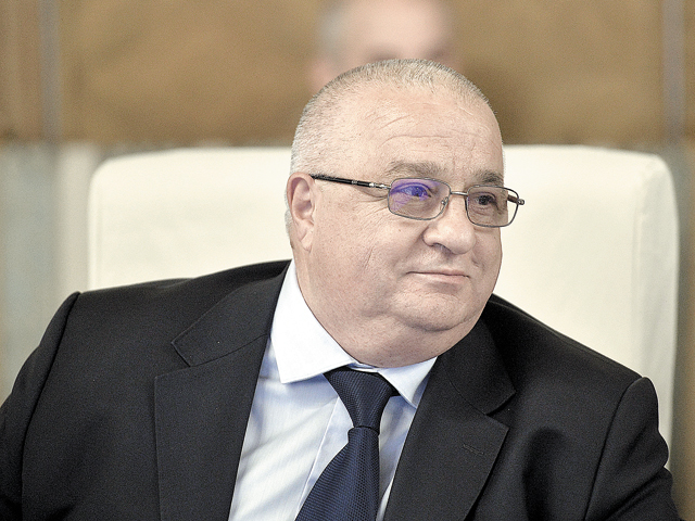 Ministrul transporturilor l-a demis pe Marius Chiper, directorul CFR SA, pentru întârzierea trenurilor