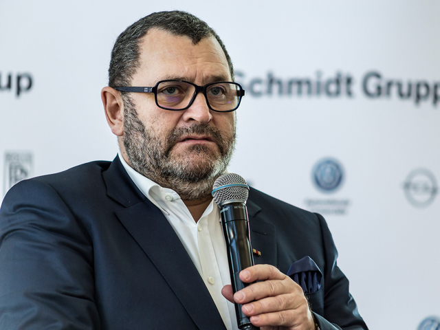 Michael Schmidt, proprietarul grupului Automobile Bavaria, îşi măreşte portofoliul cu brandurile Opel şi Volkswagen