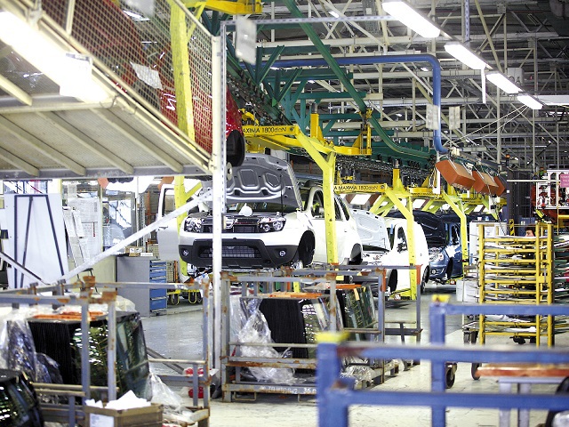 Dacia vrea să reia producţia la Mioveni în data de 4 mai, după şase săptămâni de pauză
