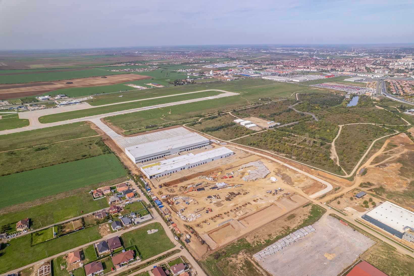 Compania de curierat Cargus închiriază 3.400 mp în parcul industrial CTPark Oradea Cargo Terminal dezvoltat de CTP lângă aeroportul din nord-vestul ţării. CEO: Oradea va fi un hub important pentru segmentul cross-border