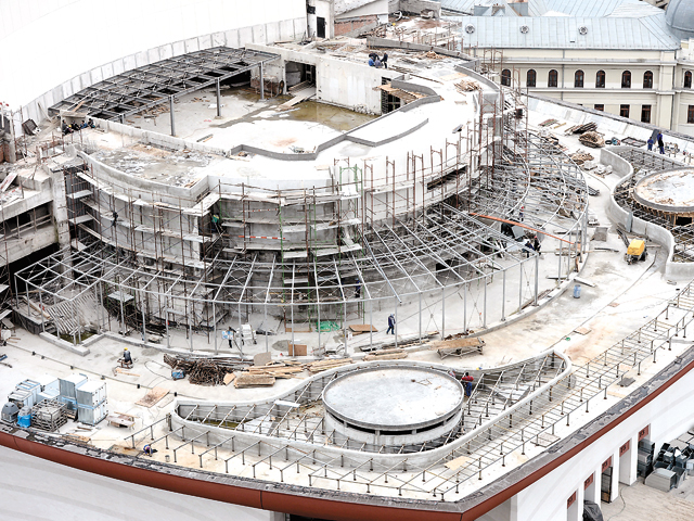 Renovarea TNB: constructorii mai negociază lucrări de 10,5 milioane de euro cu Ministerul Culturii