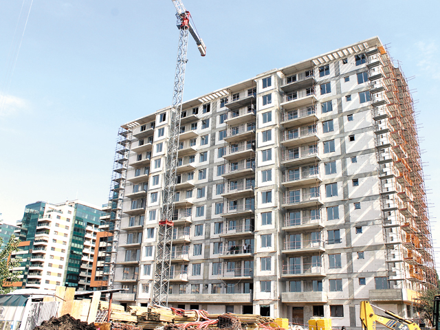 Murad ridică două blocuri cu peste 200 de apartamente în spatele Carrefour Orhideea