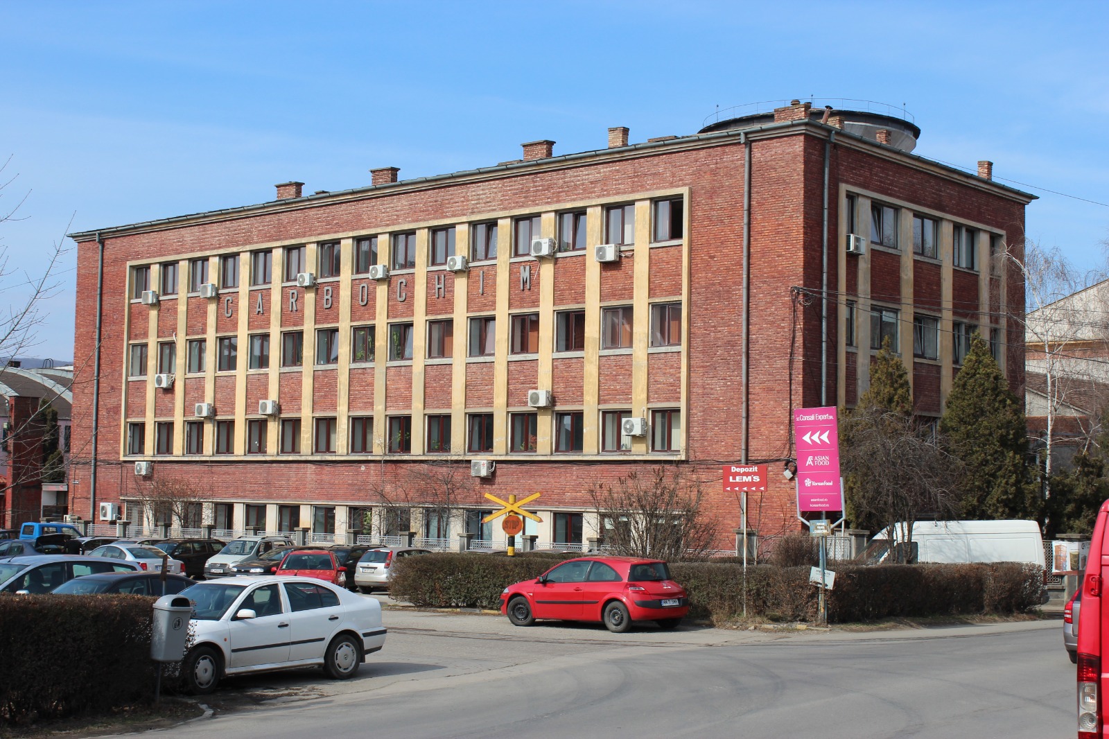 Producătorul de abrazive profesionale Carbochim...