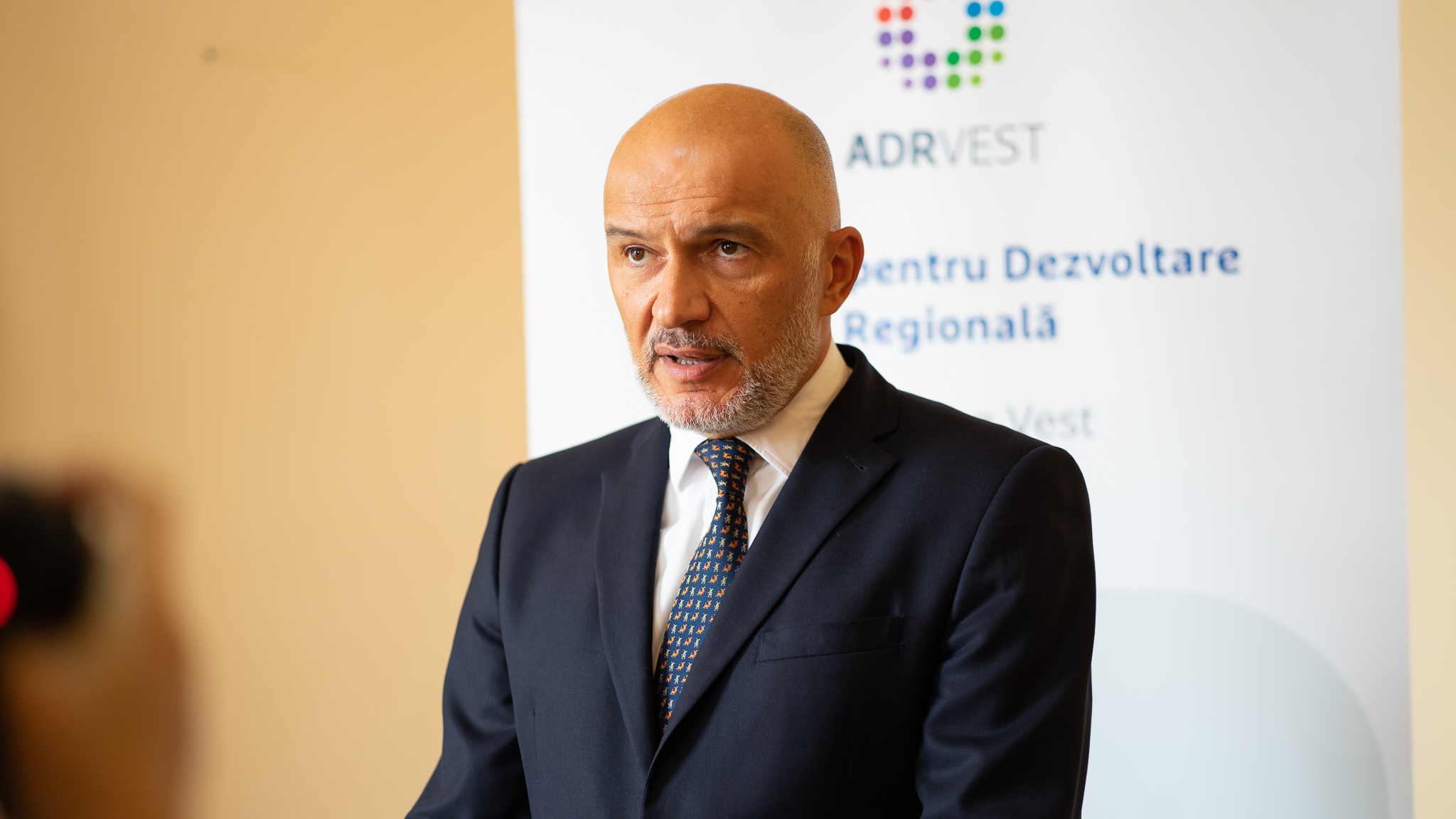 Este oficial: Comisia Europeană a aprobat 1,2 miliarde de euro pentru investiţii în Timiş, Caraş-Severin, Arad şi Hunedoara. Proiectele vor fi administrate de Agenţia de Dezvoltare Regională (ADR) Vest